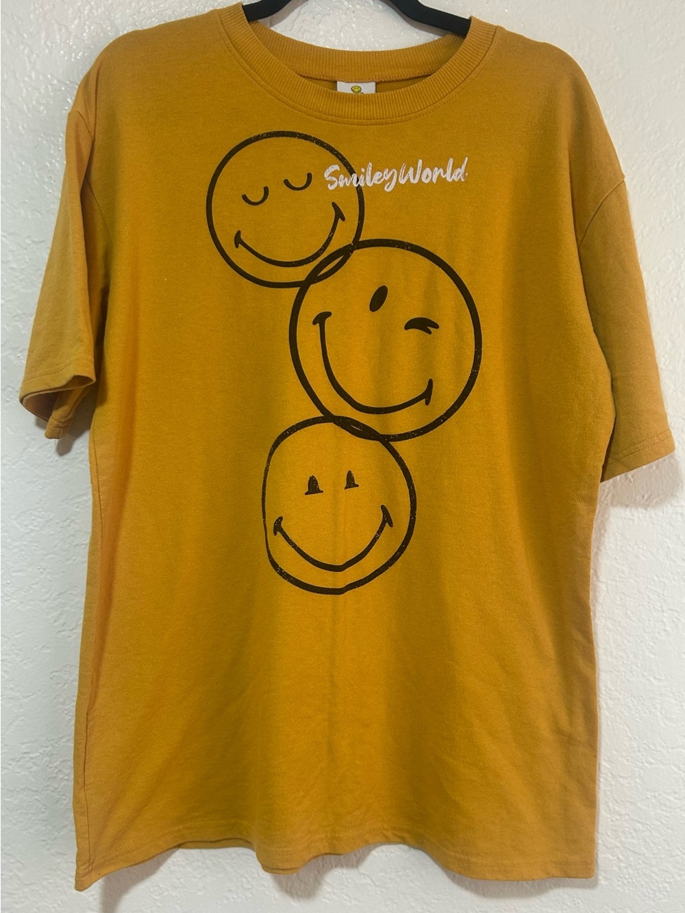 SmileyWorld Men's Mustard Short Sleeve Graphic Tee